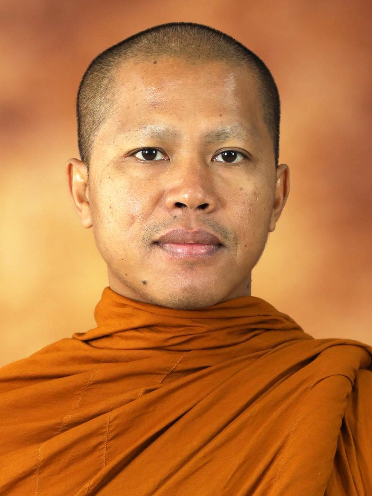 Bhikkhu Santacitto Saṅgha Theravāda Indonesia